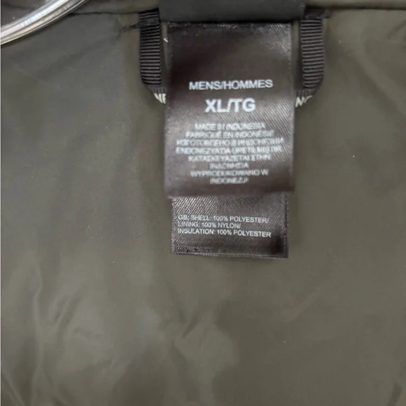 The North Face Men's Two-Tone Apex Jacket - Taupe & Black - Picture 7 of 8